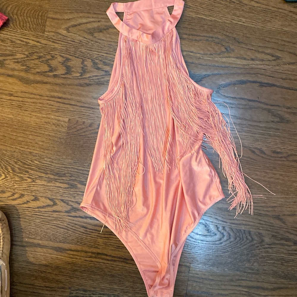 ❤️SHEIN Rose Pink Fringe Bodysuitt size Lg